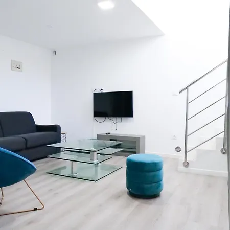 Souplex Sur Le Port Des Sables Pour 4 Personnes Сasa de vacaciones *